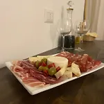 Alojamento de Acomodação e Pequeno-almoço Gualtieri Luxury 4*